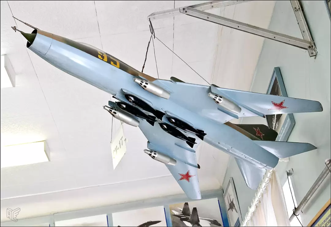 Центральный дом авиации и космонавтики, Су-17