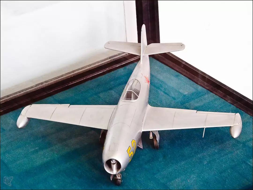 Центральный дом авиации и космонавтики, Як-23
