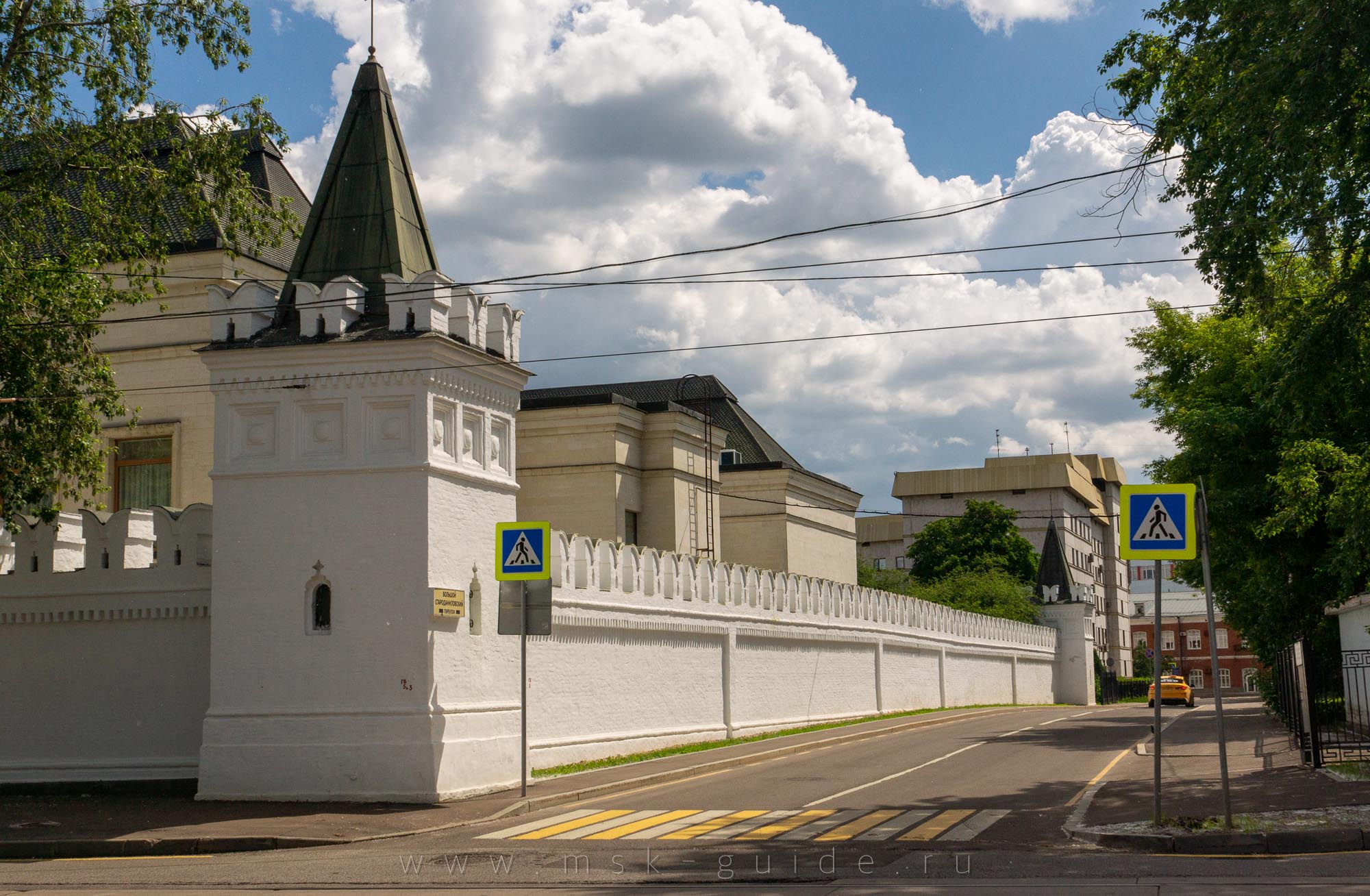 Даниловский монастырь, Синодальная и Патриаршая башни