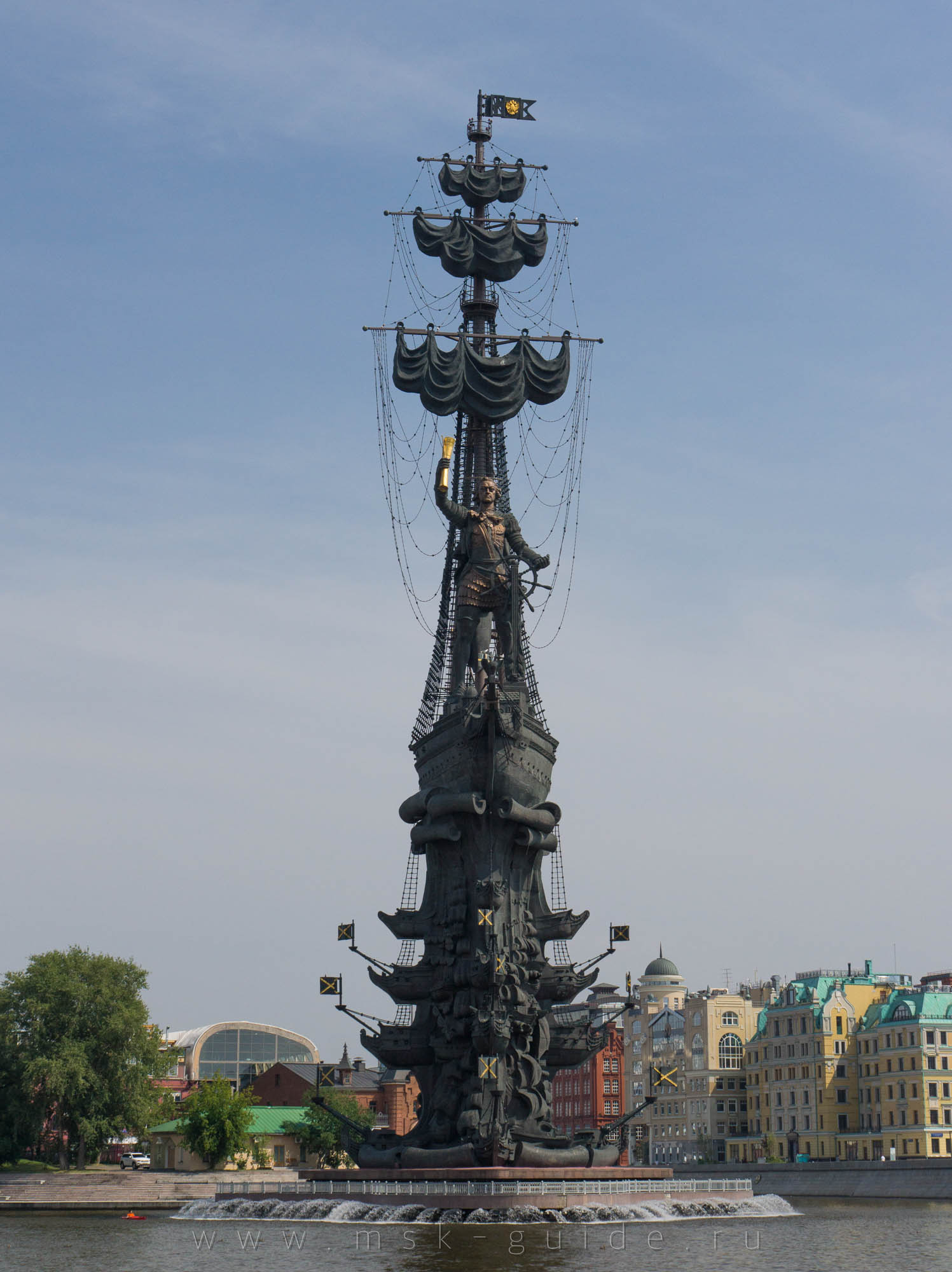 Памятник Петру I в Москве