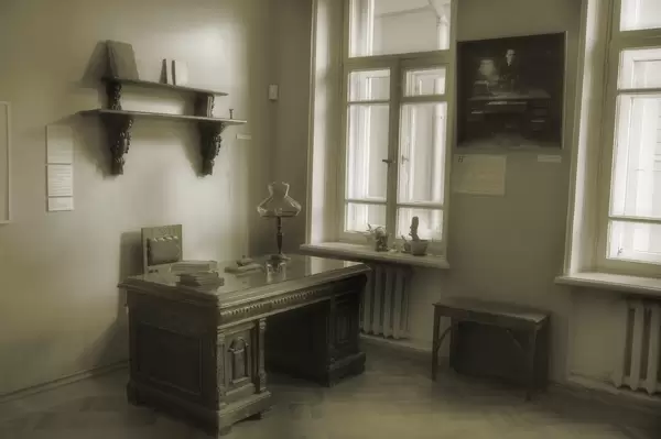 Музей М. А. Булгакова («Нехорошая квартира»)