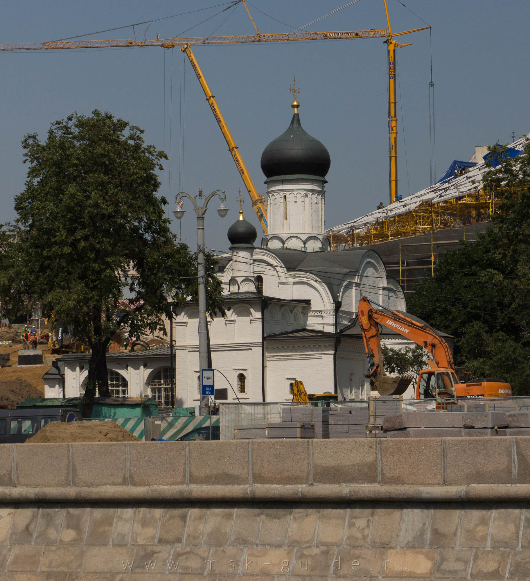 Храм зачатия праведной Анны, что в углу Китайгородской стены