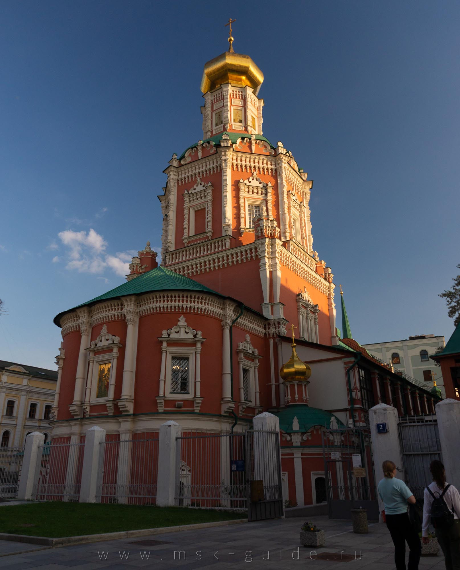 Богоявленский монастырь в Москве