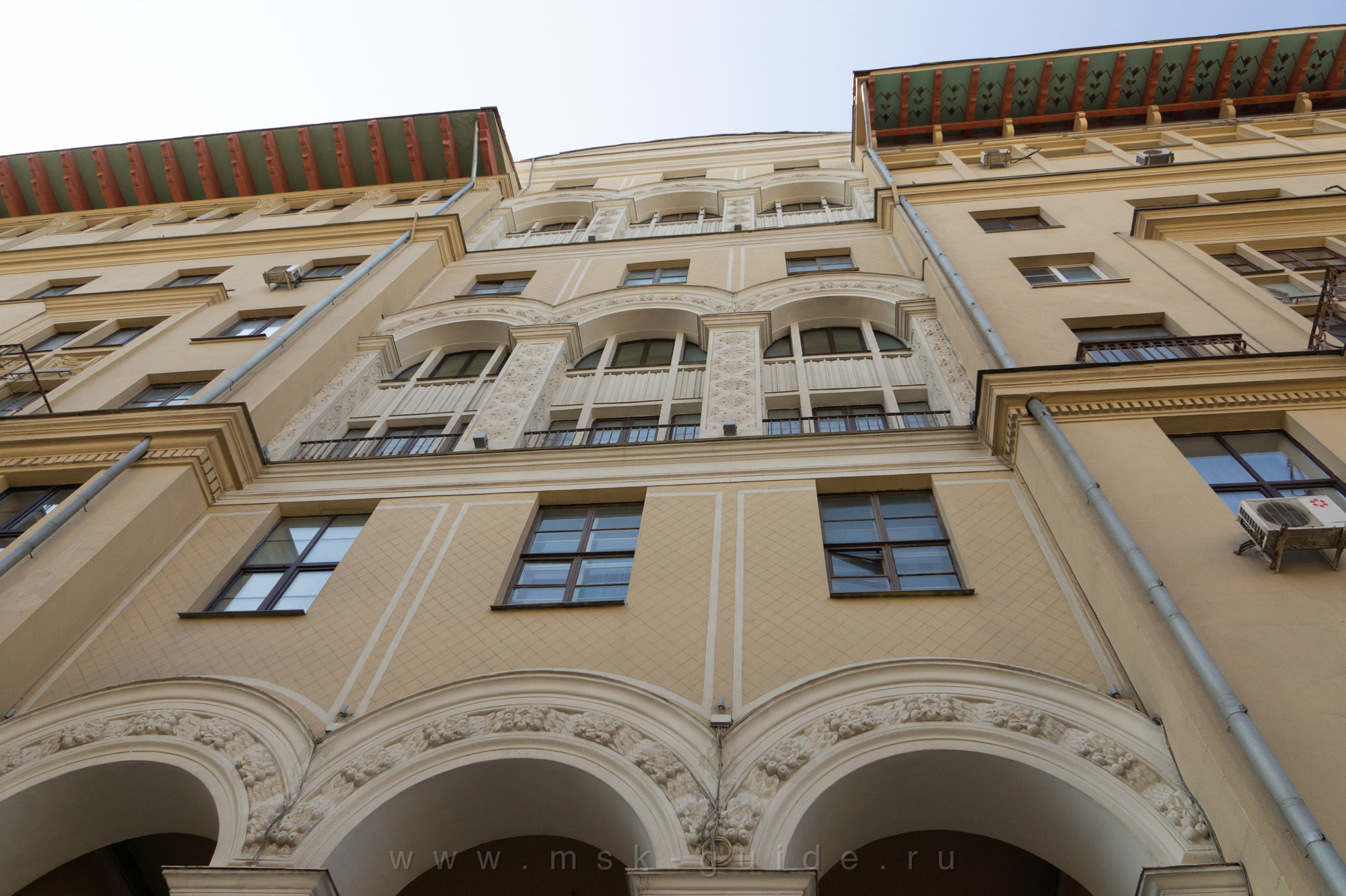 Тверская 25