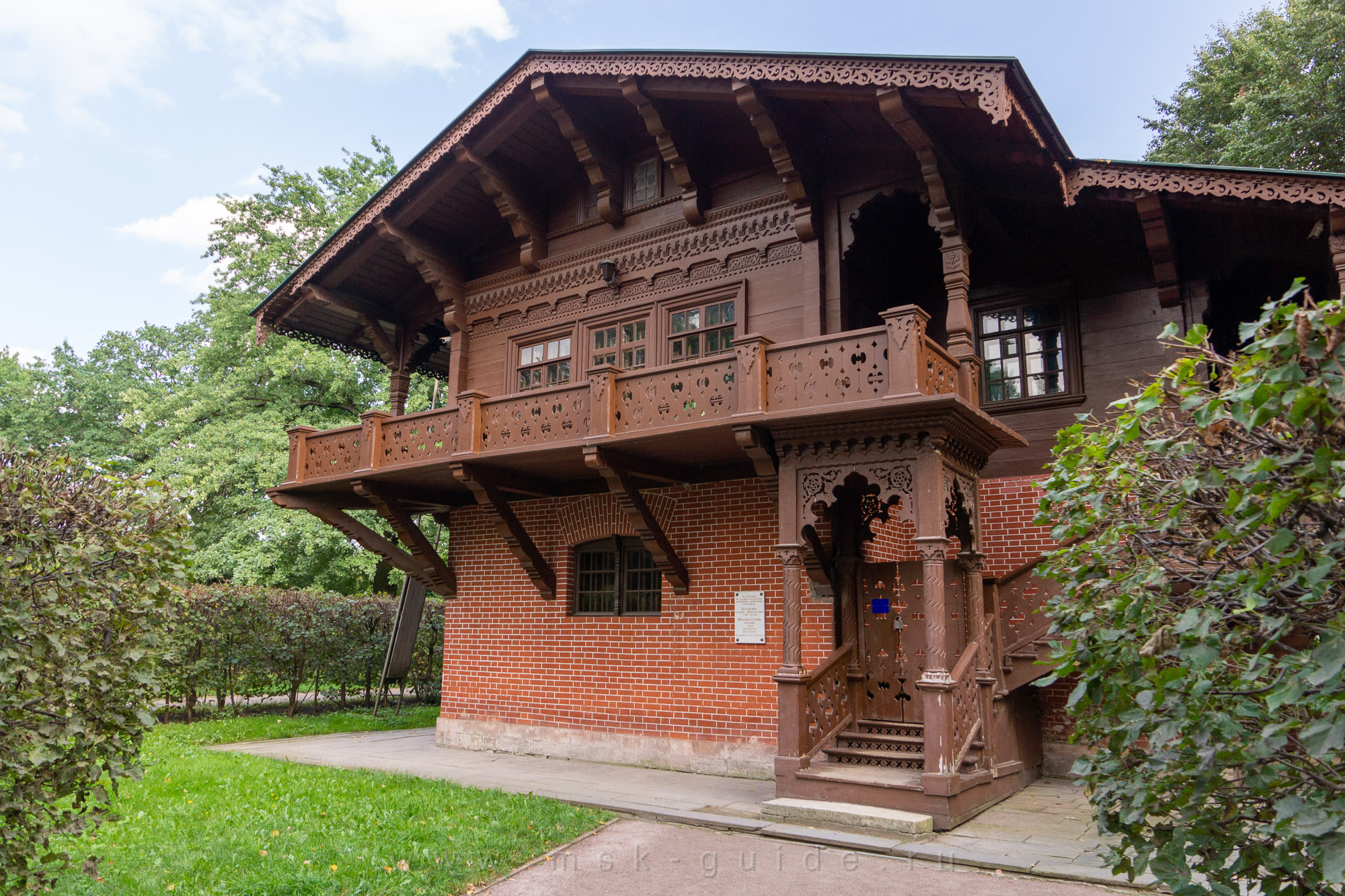 Швейцарский домик