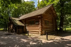 Домик Петра I в Коломенском Домик Петра I в Коломенском