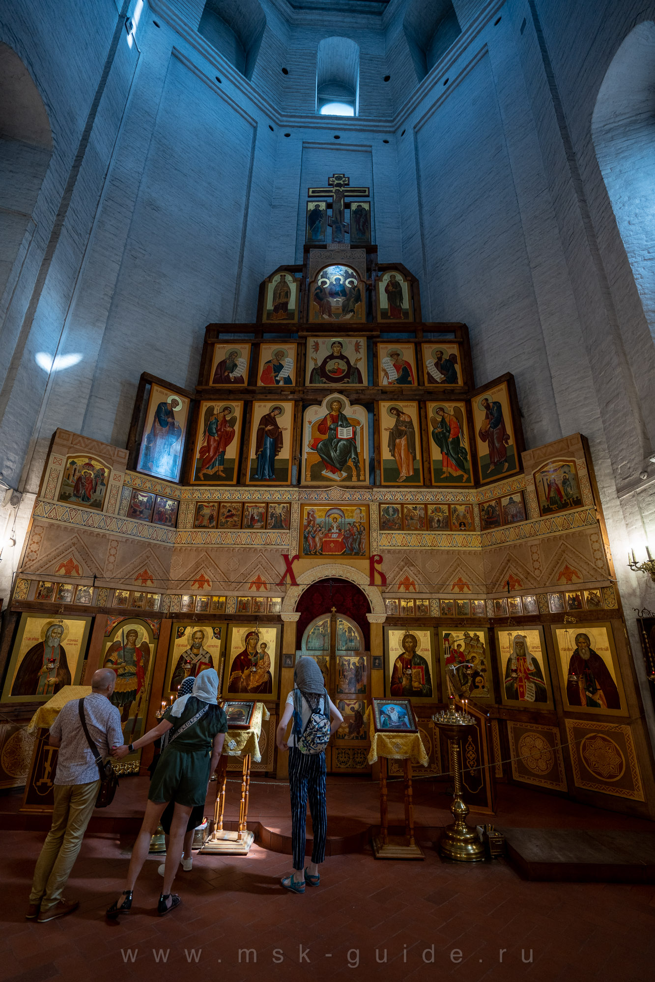 Иконостас храма Усекновения главы Иоанна Предтечи