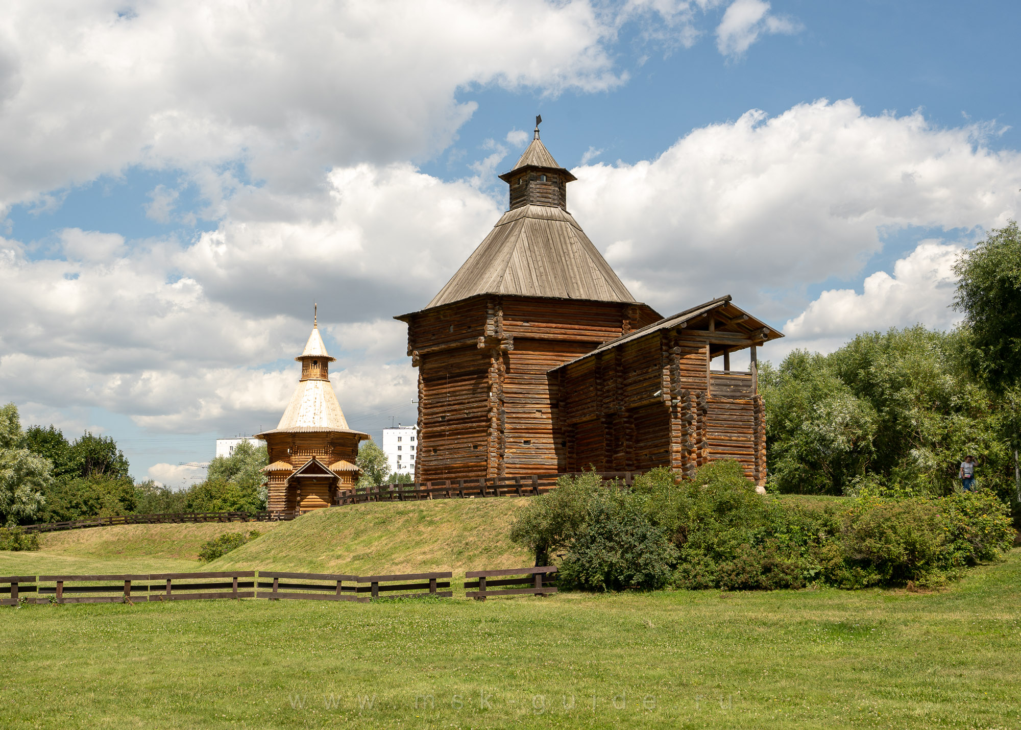 Моховая башня Сумского острога