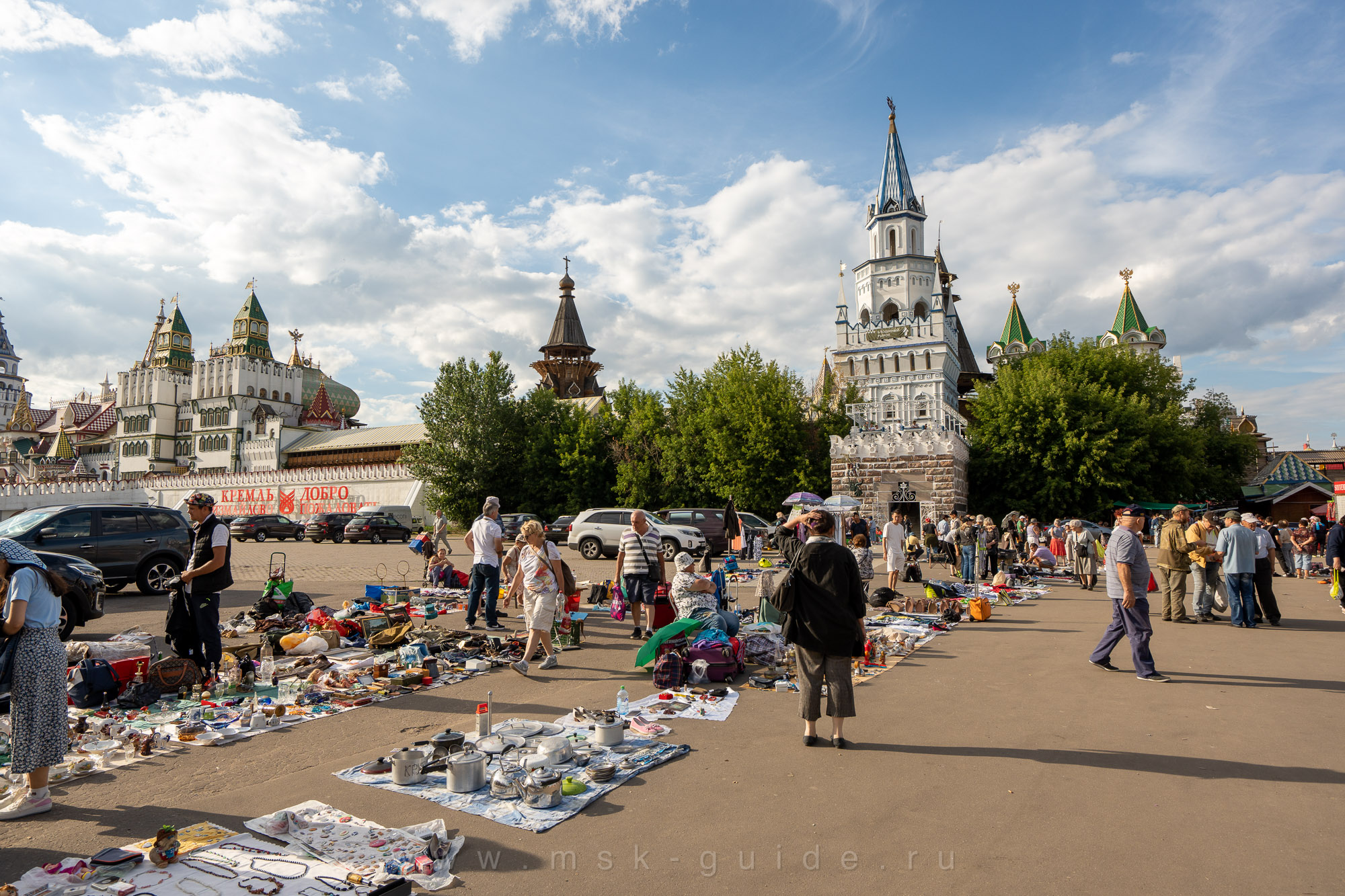 Рынок в Измайловском кремле
