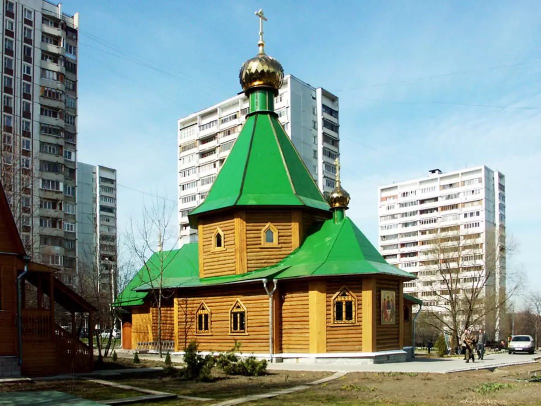 Храм Троицы Живоначальной, Чертаново