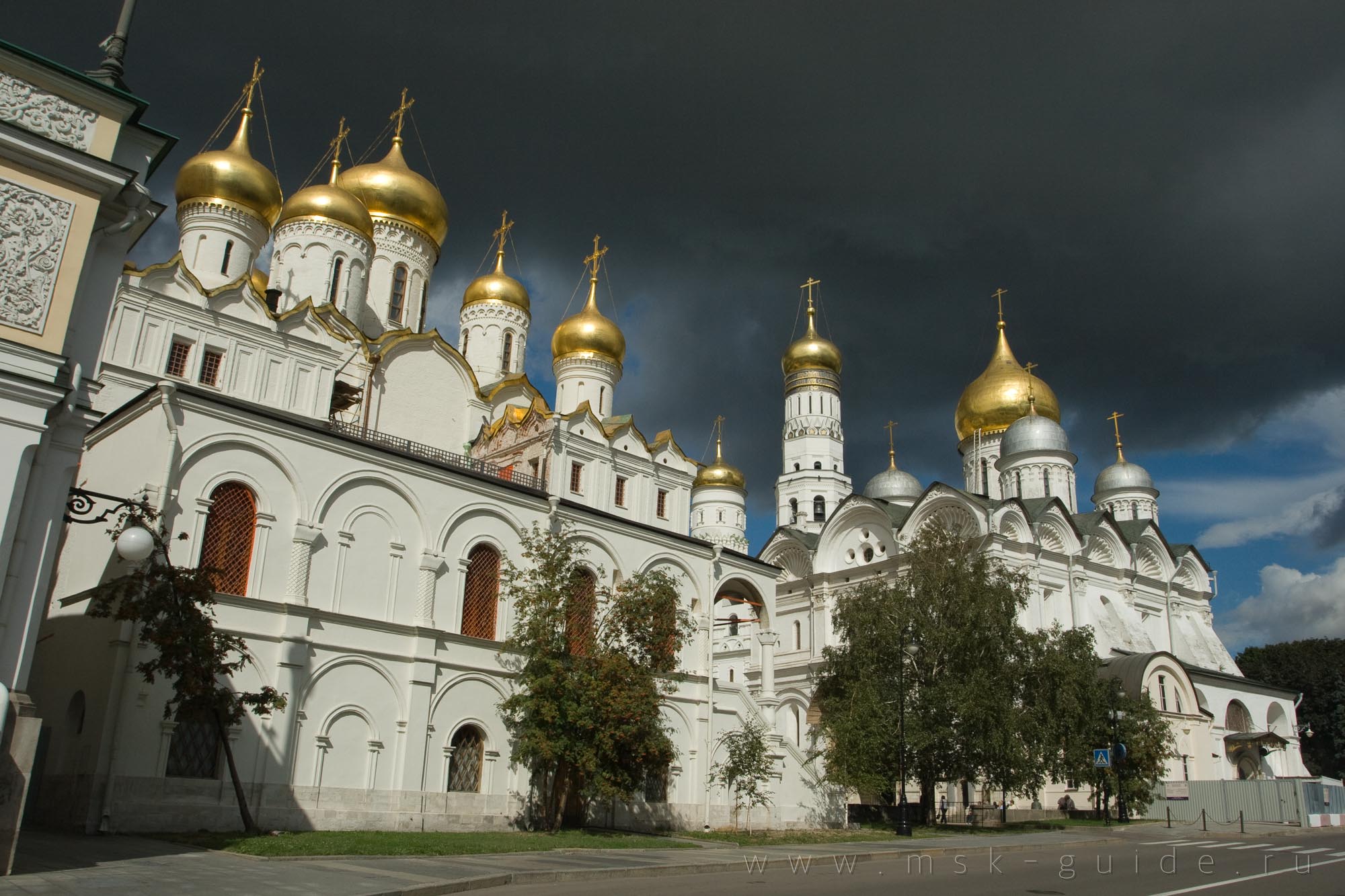 Архангельский и Благовещенский соборы