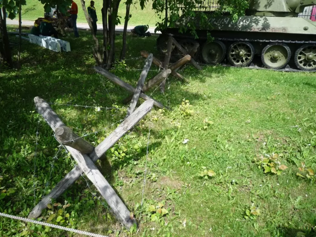 Выставка военной техники на Поклонной горе