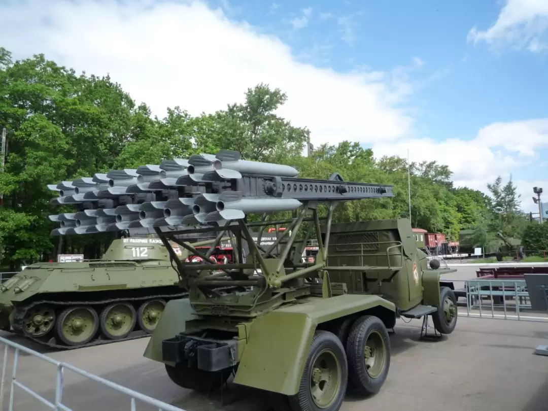 Боевая машина реактивной артиллерии БМ-13, известная как «Катюша»