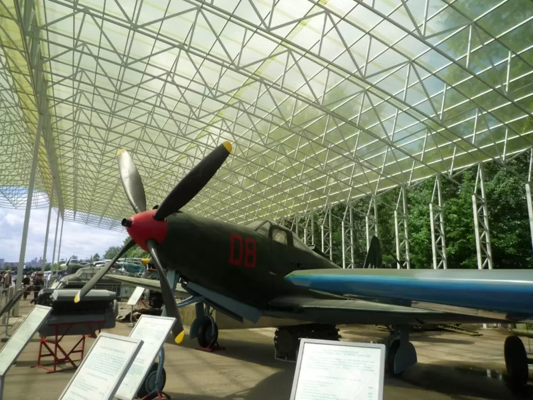 Американский истребитель Bell P-63 Kingcobra