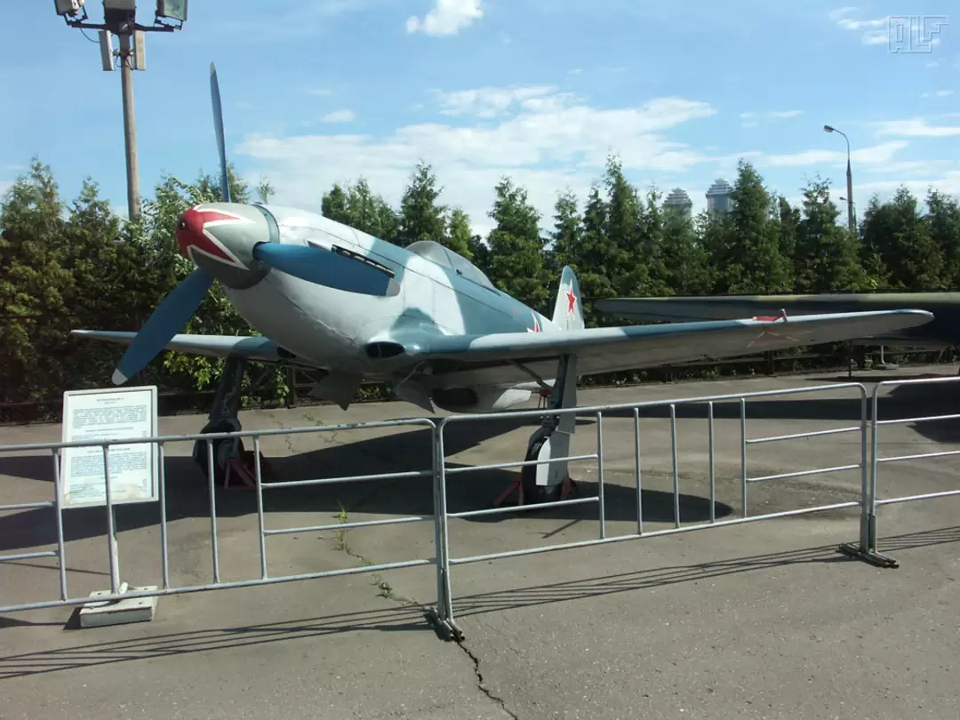Самолёт Як-3 (Яковлев)