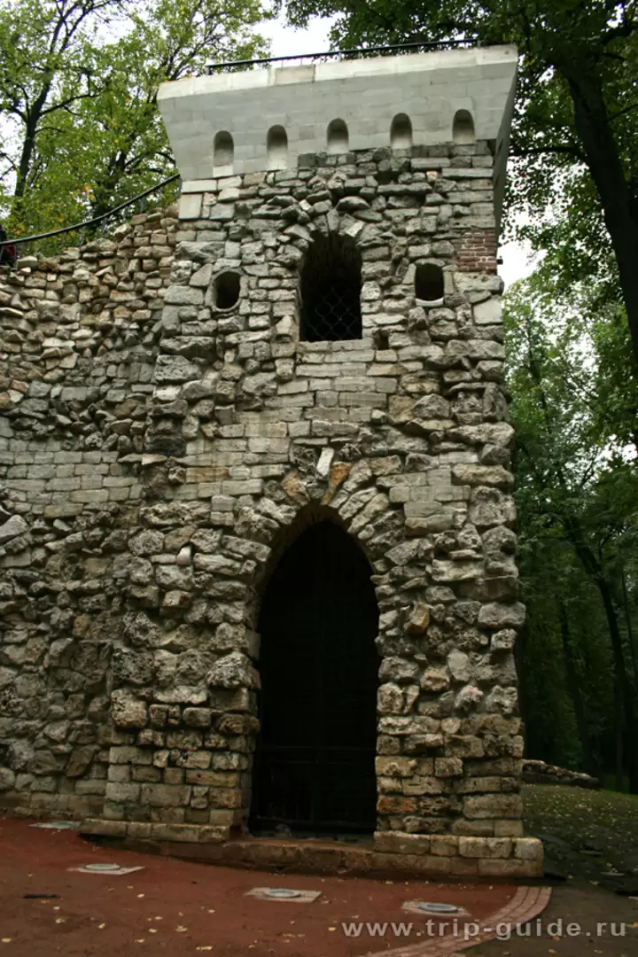 Башня-руина